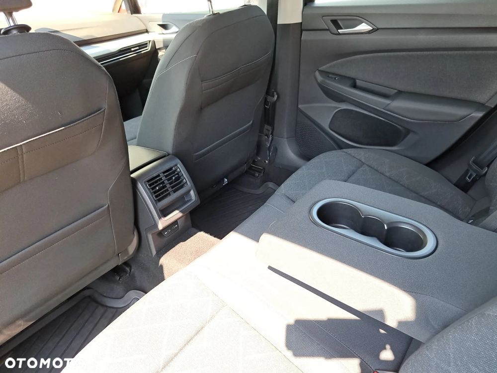 Volkswagen Golf 2.0 TDI SCR DSG Life - 23