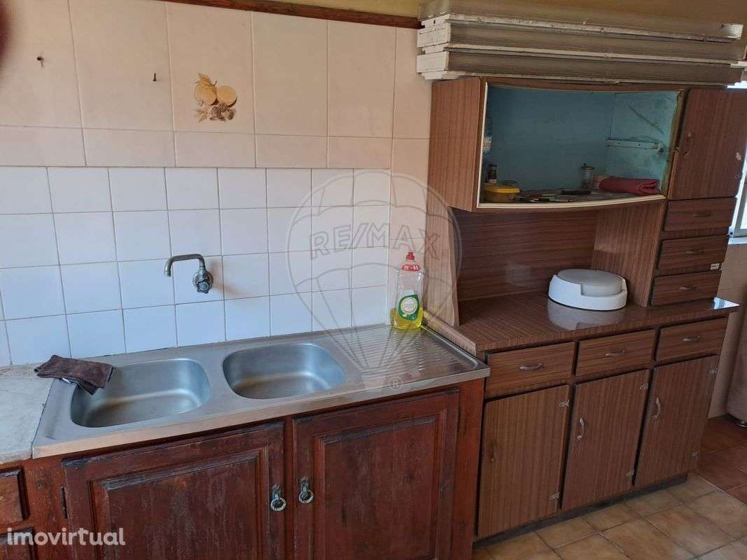 Moradia T2 para venda - Grande imagem: 2/10