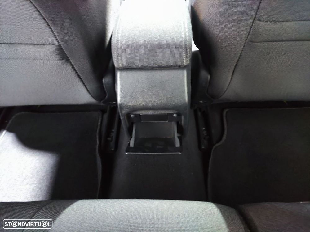 Peugeot 308 SW 1.5 BlueHDi Allure - 32