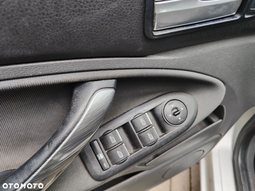 Ford C-MAX 1.6 Style - 12