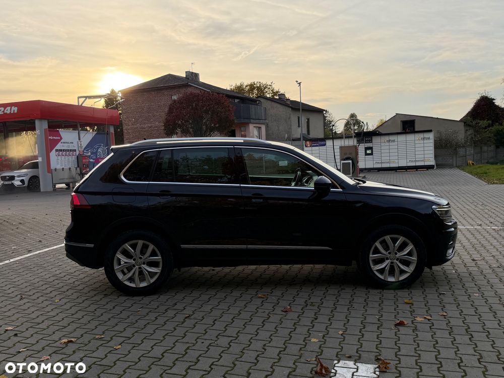Volkswagen Tiguan 2.0 TDI SCR 4MOTION DSG Highline - 25