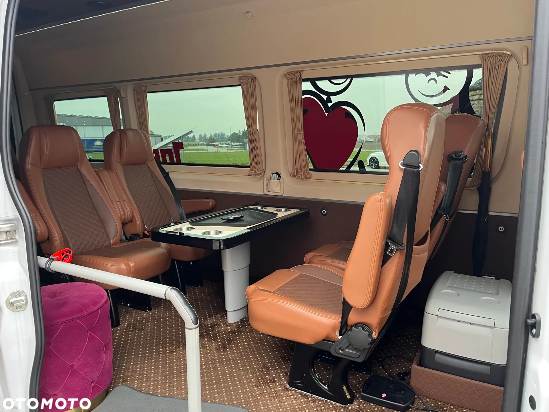 Mercedes-Benz Sprinter - 8