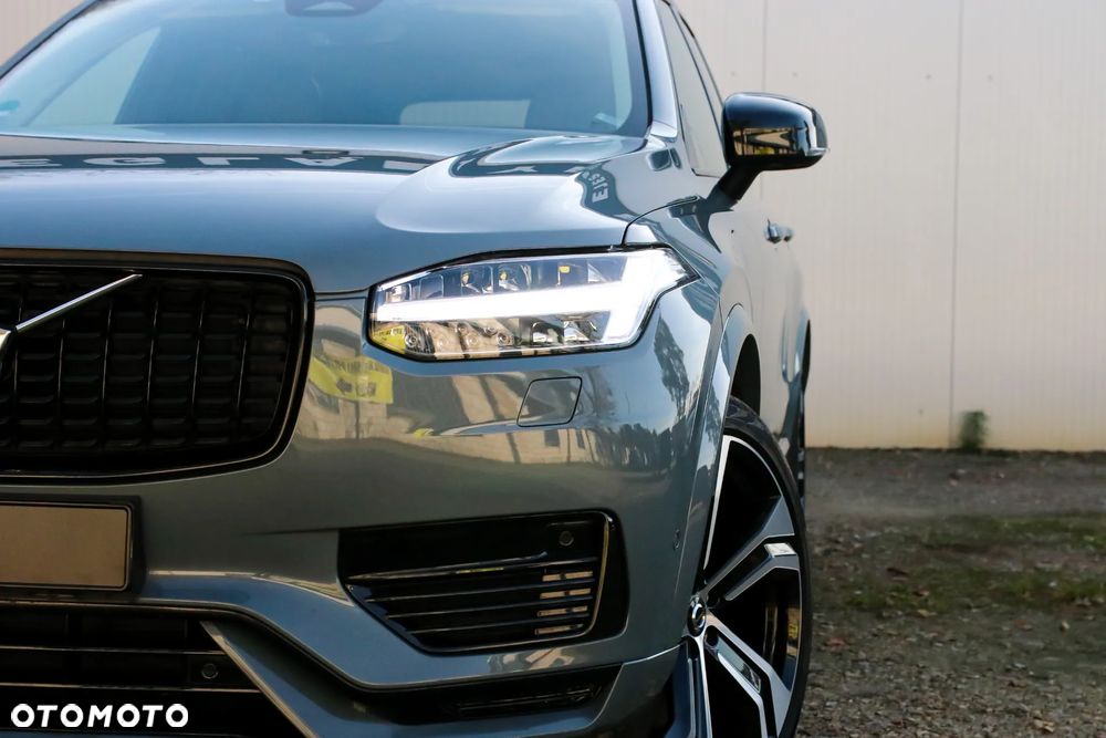 Volvo XC 90 T8 AWD Plug-In Hybrid Plus Dark 7os - 12