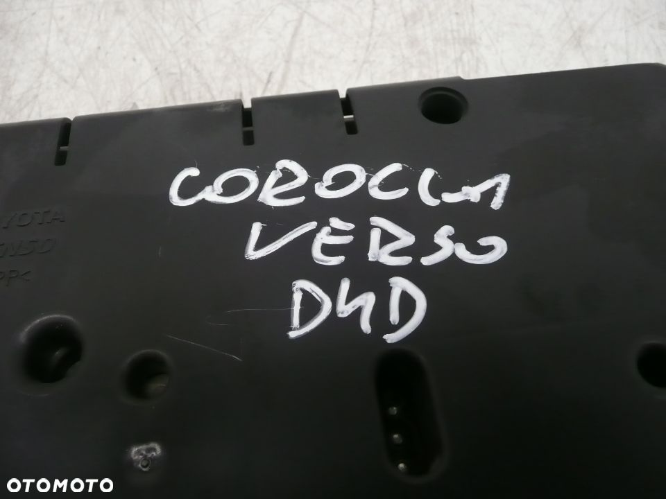 TOYOTA COROLLA VERSO LICZNIK ZEGARY - 4