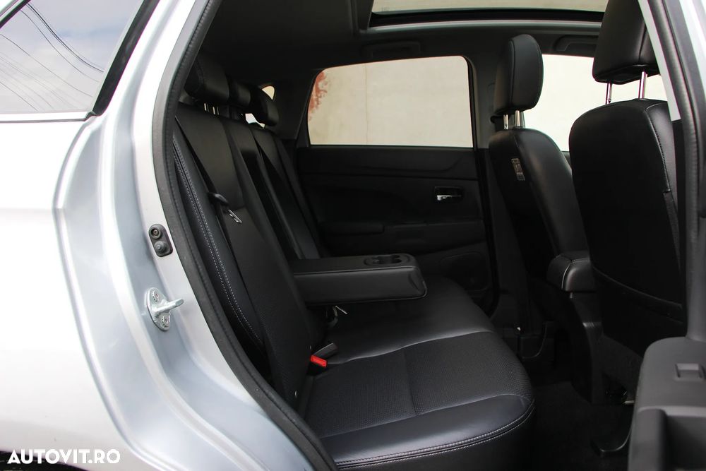 Mitsubishi ASX 1.8 DI-D 4WD Instyle - 8