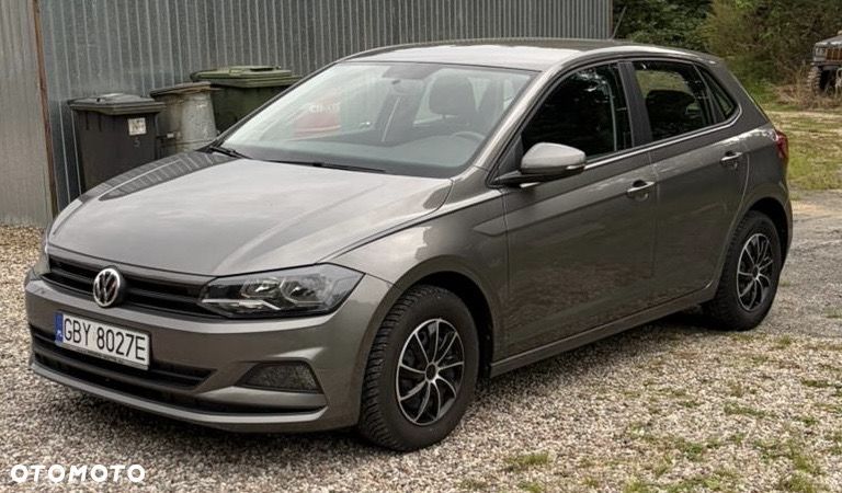Volkswagen Polo - 1