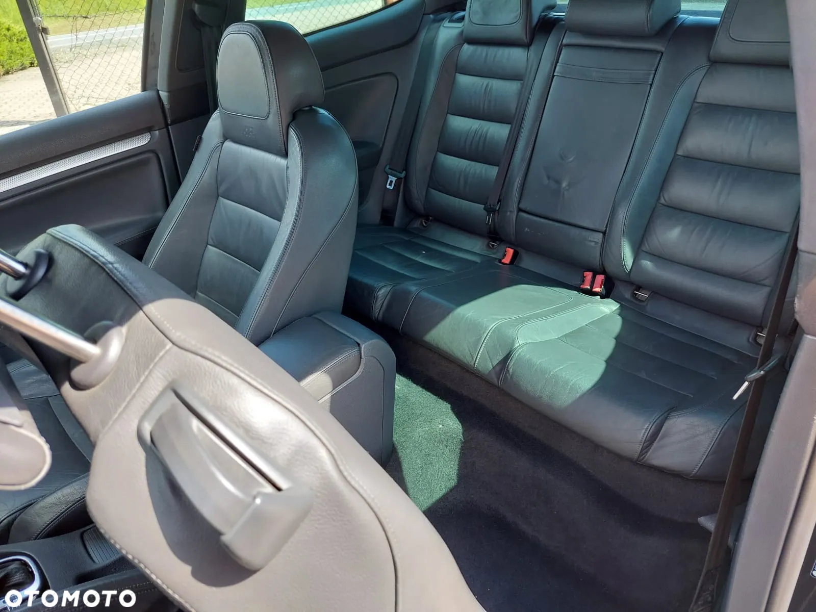 Volkswagen Golf V R32 DSG - 12