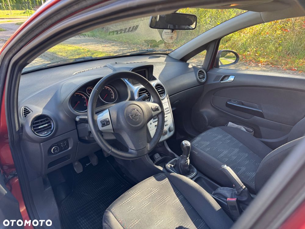 Opel Corsa 1.2 16V Enjoy - 10