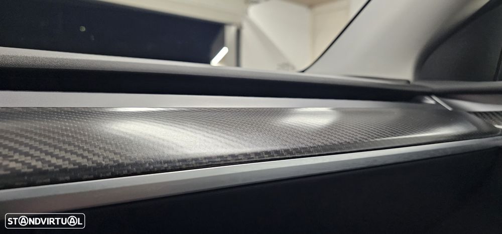 Tesla Model Y Performance Tração Integral - 15