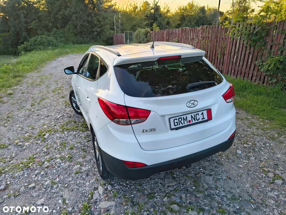 Hyundai ix35 blue 1.6 2WD Finale Gold - 16
