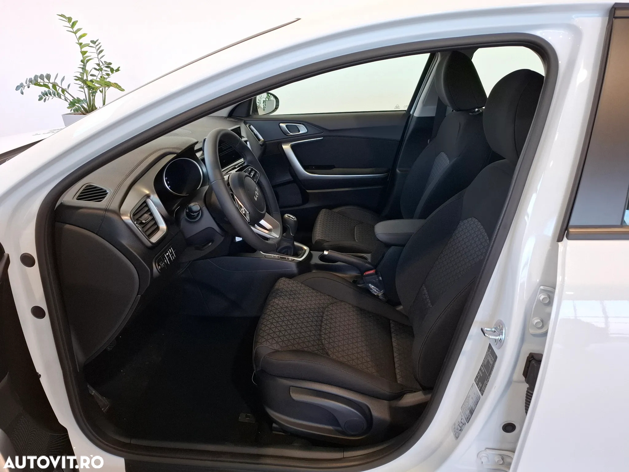 Kia Ceed 1.5 T-GDI 6MT Best - 11