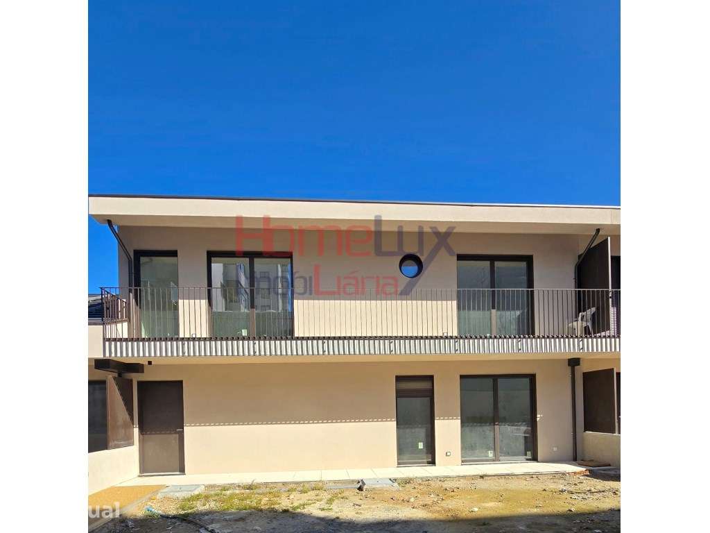 Moradia T2 Duplex com Jardim Privativo - Condomínio Fechado no Porto - Grande imagem: 3/25
