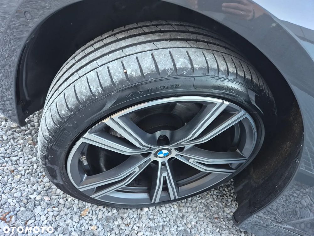 BMW Seria 3 320d Edition M Sport Shadow - 39