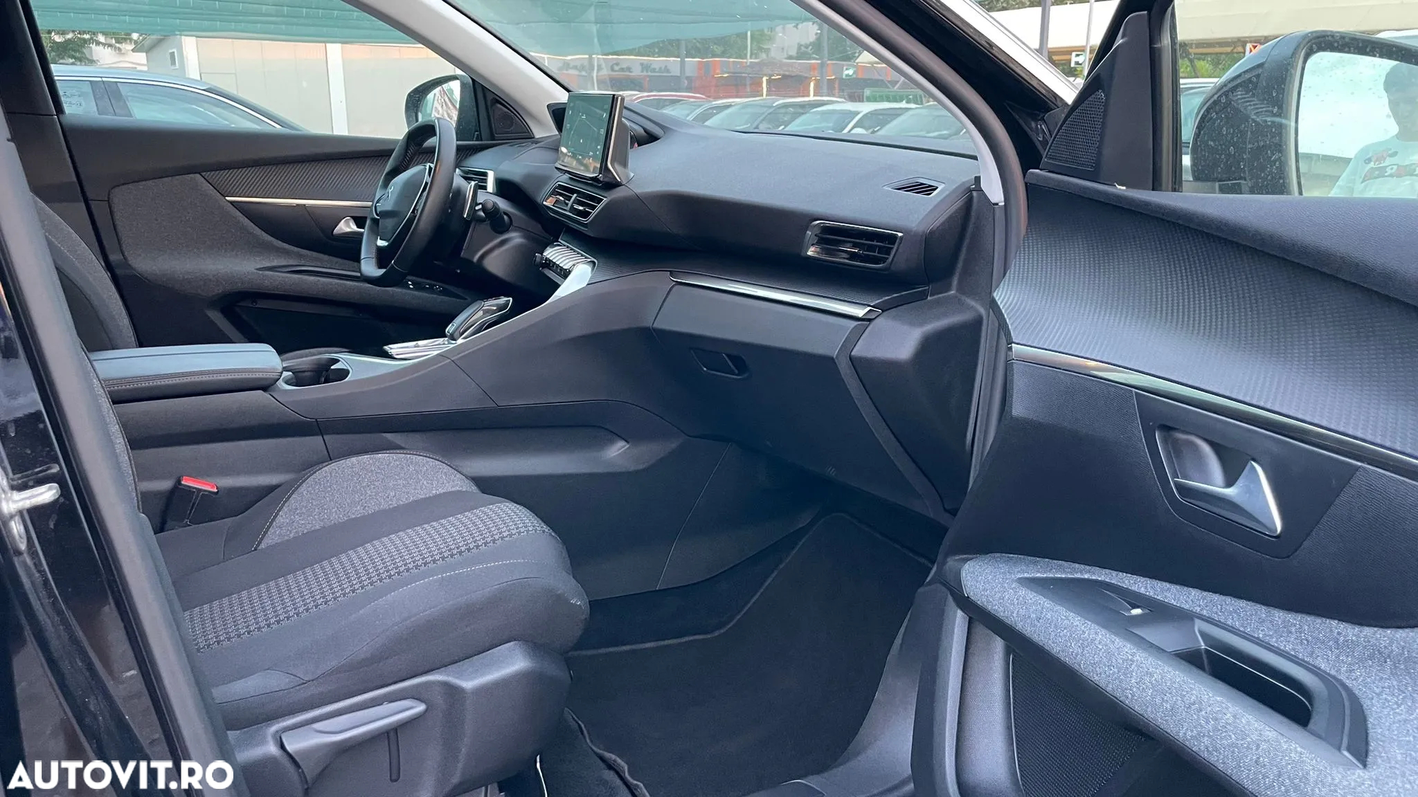 Peugeot 5008 - 30