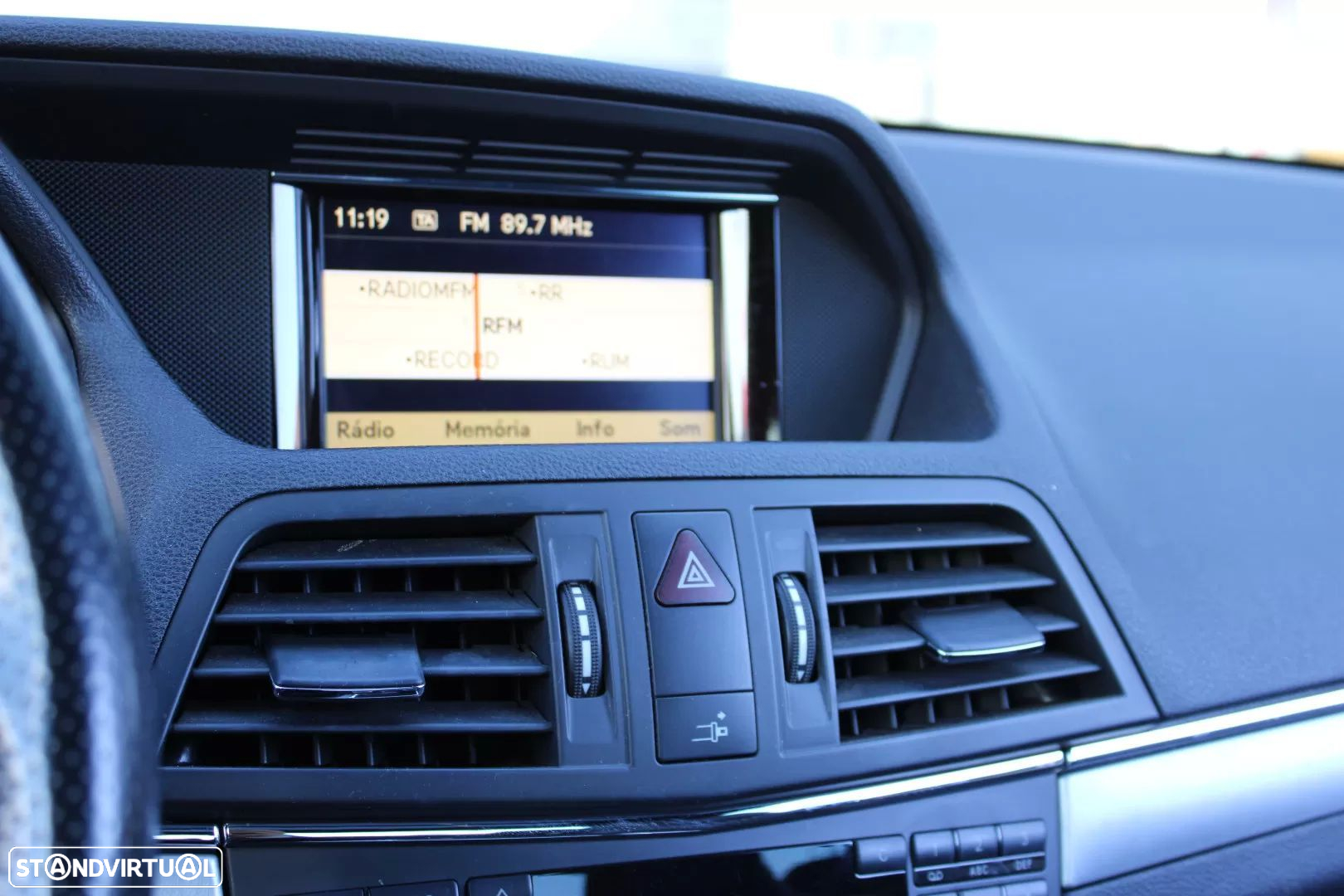 Mercedes-Benz E 250 CDi Avantgarde BlueEfficiency - 11