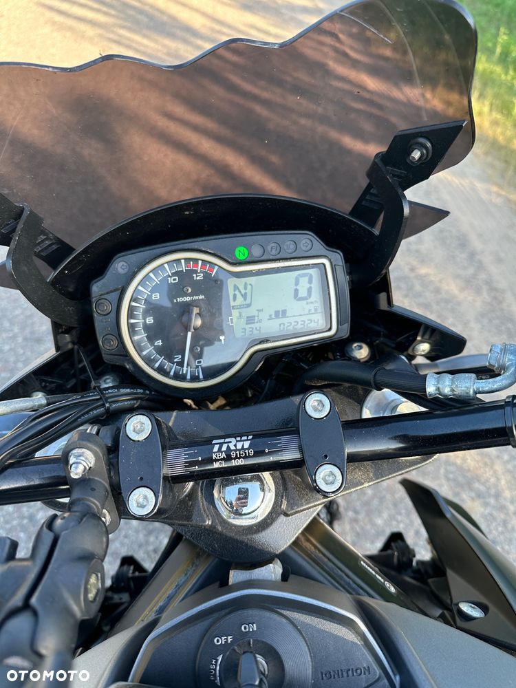 Suzuki Inny - 10