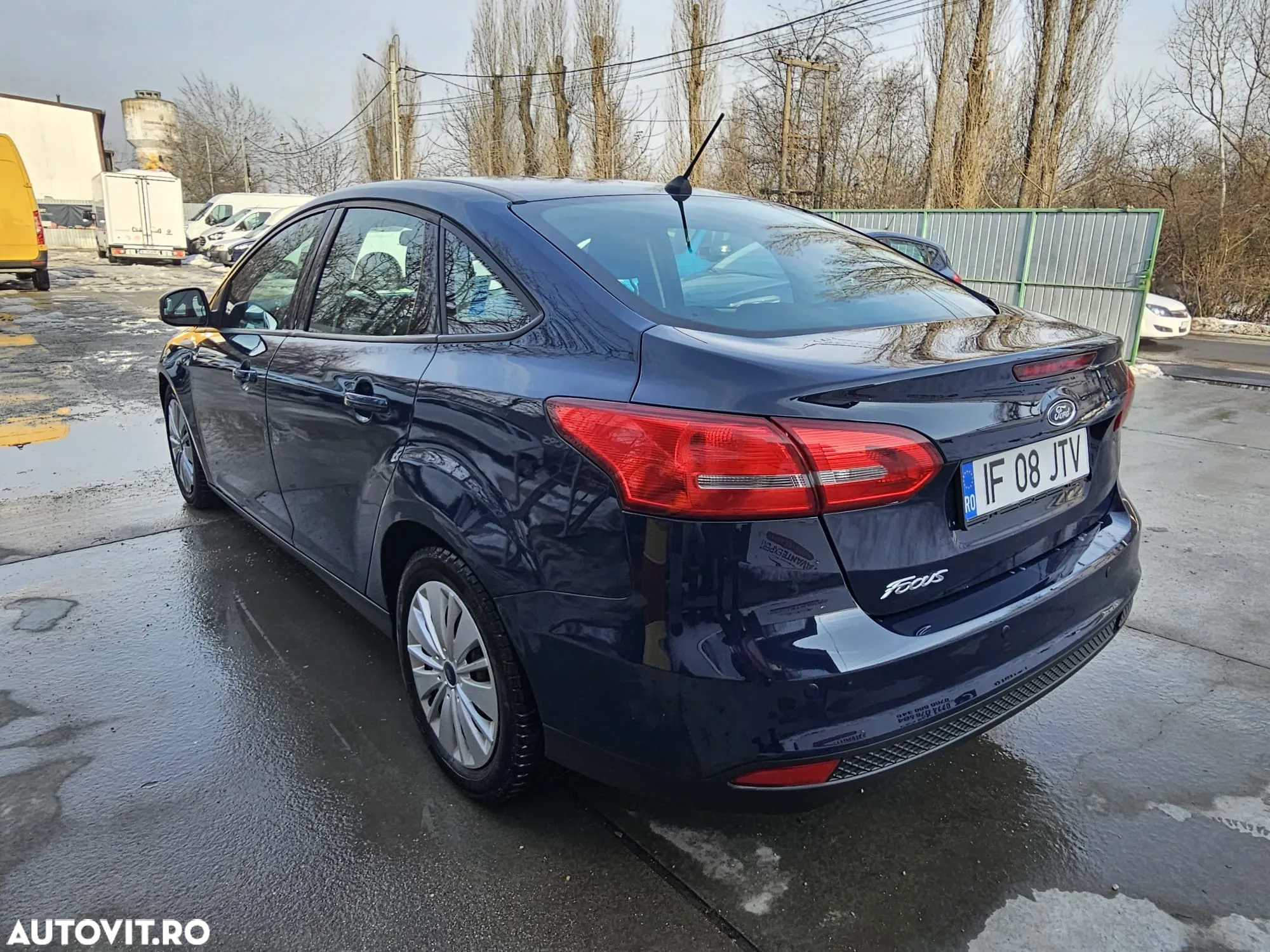 Ford Focus 1.5 TDCi Powershift Titanium - 7