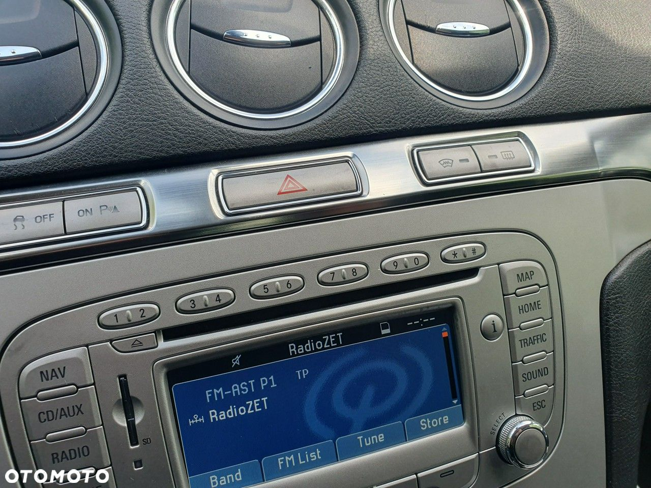 Ford S-Max - 25