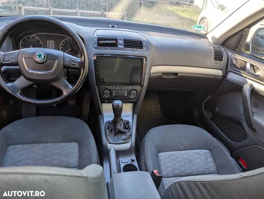 SKODA Octavia 2009 — imagine 12