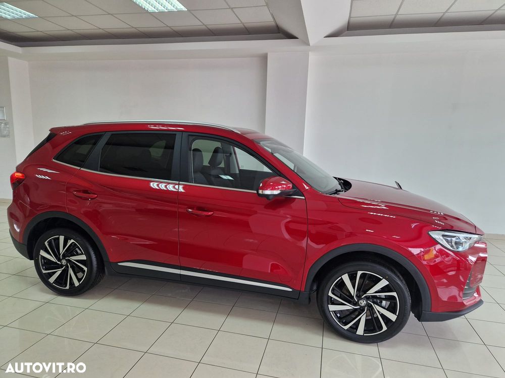 MG ZS HEV 1.5 GSI AT Exclusive - 13