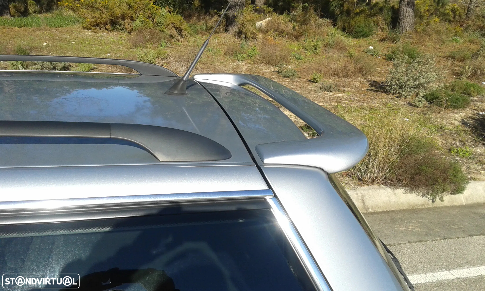 Aileron / lip / spoiler traseiro em fibra para VW Passat 3B / 3BG Carrinha - 3