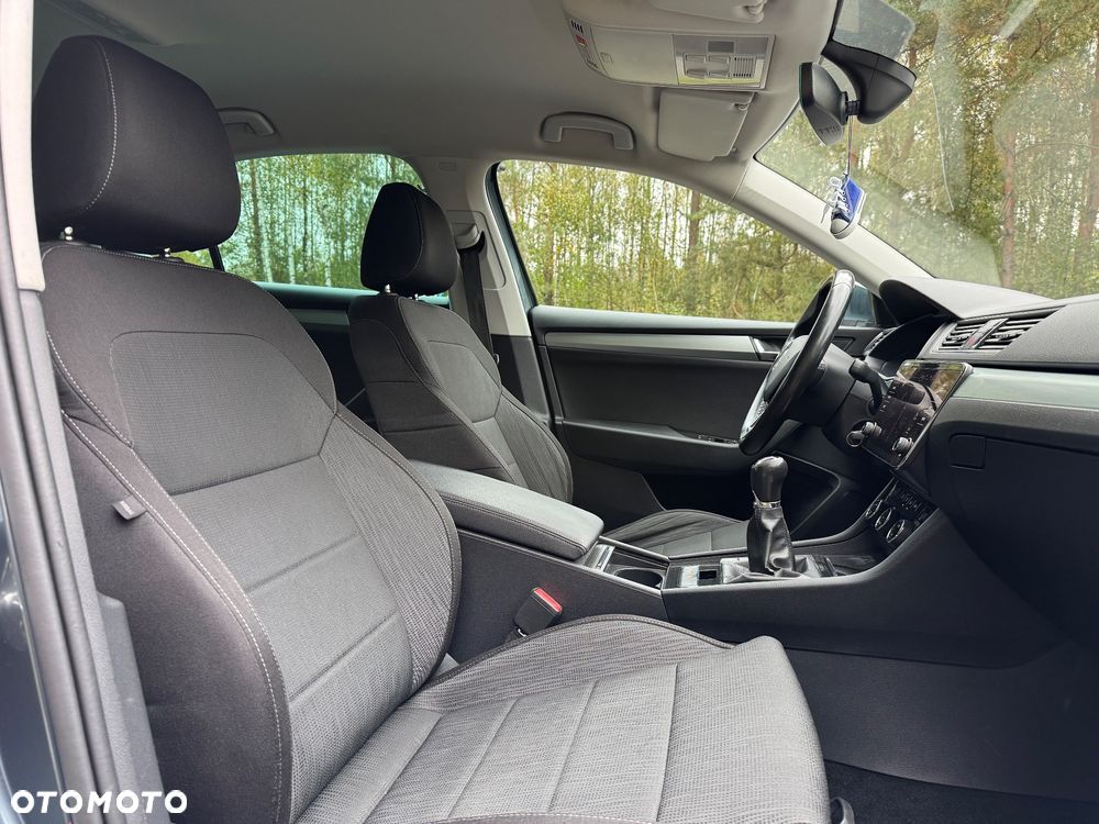 Skoda Superb 1.6 TDI Ambition - 24
