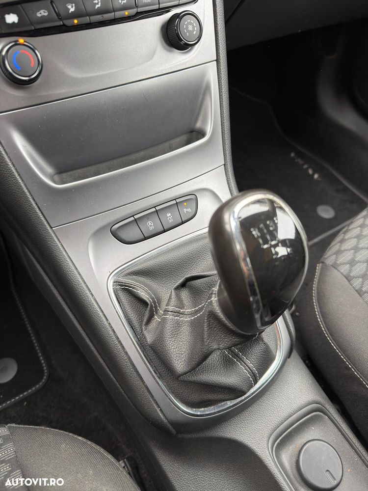 Opel Astra 1.6 D Start/Stop Business - 13