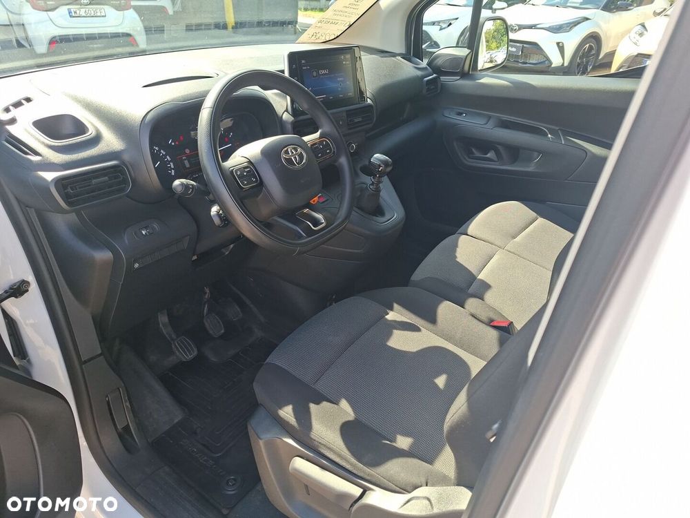Toyota PROACE CITY - 12