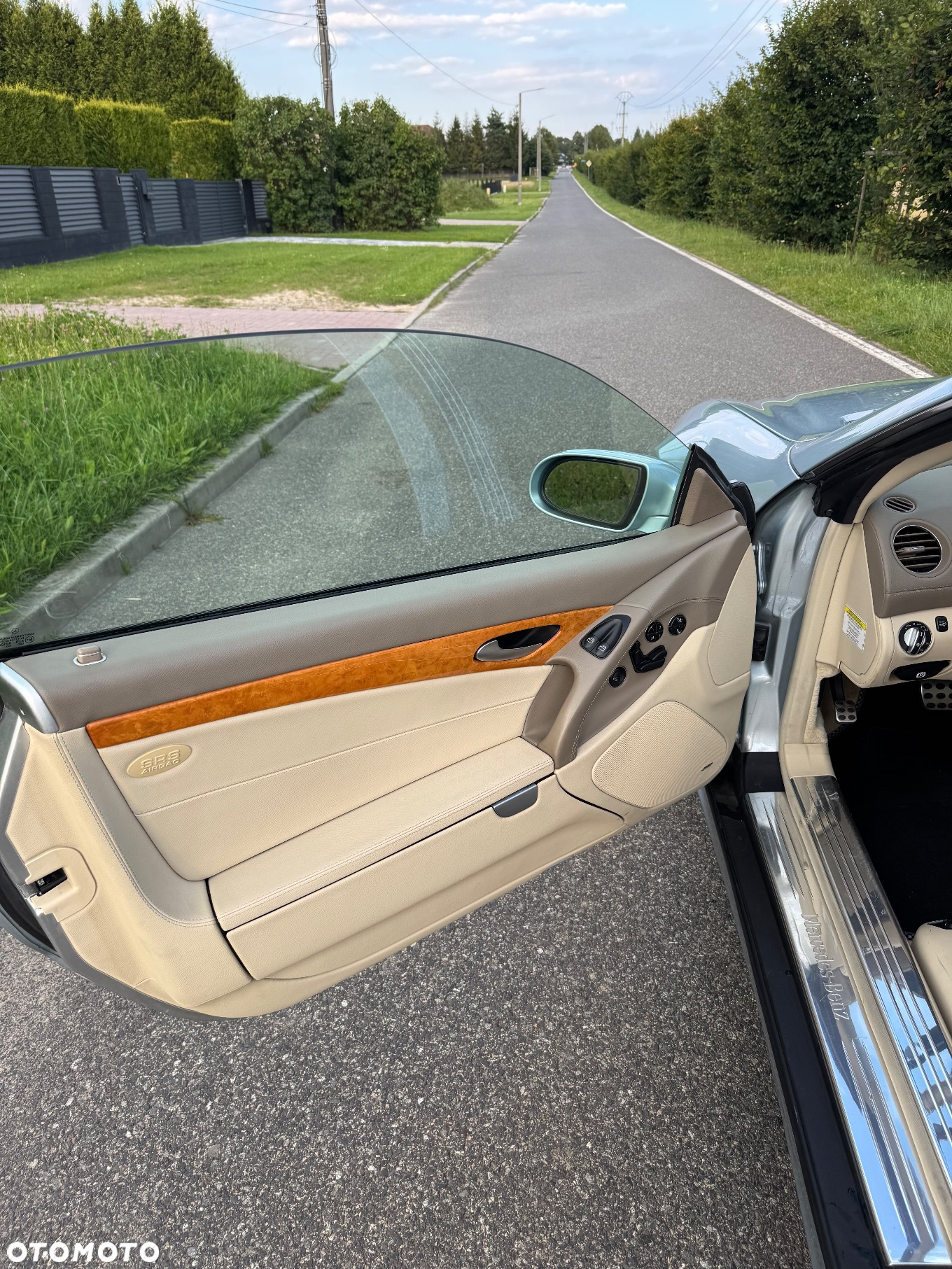 Mercedes-Benz SL - 13