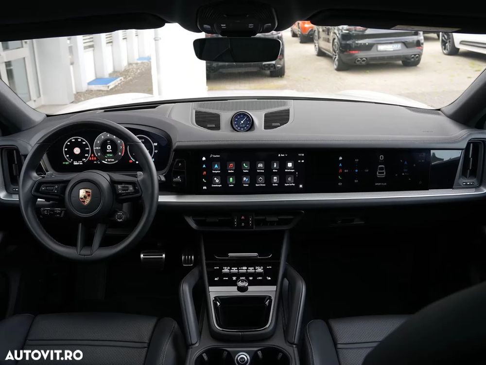 Porsche Cayenne Coupe E-Hybrid - 15