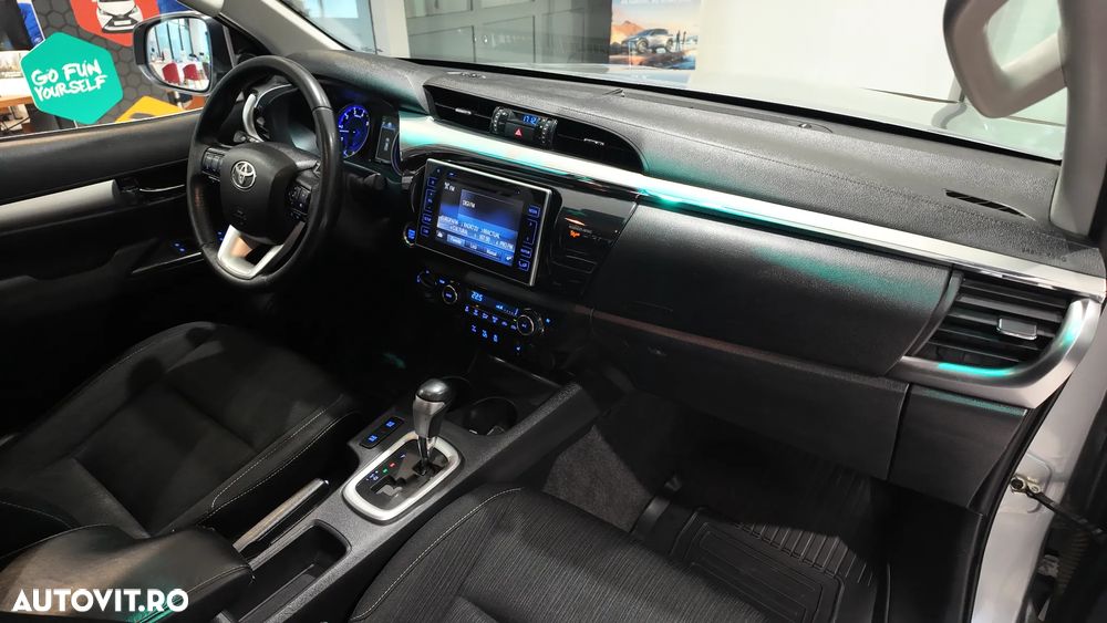 Toyota Hilux 2.4D 150CP 4x4 Double Cab AT Style - 15