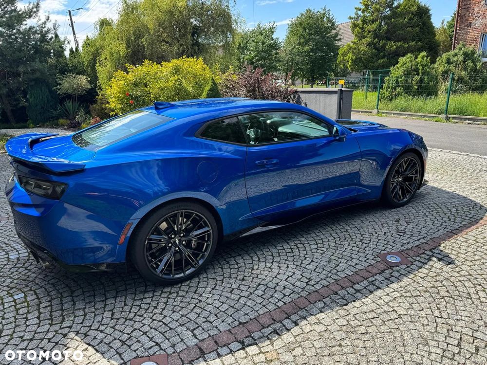 Chevrolet Camaro - 3