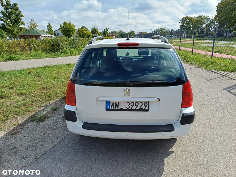 Peugeot 307 1.6 HDI D-sign - 12