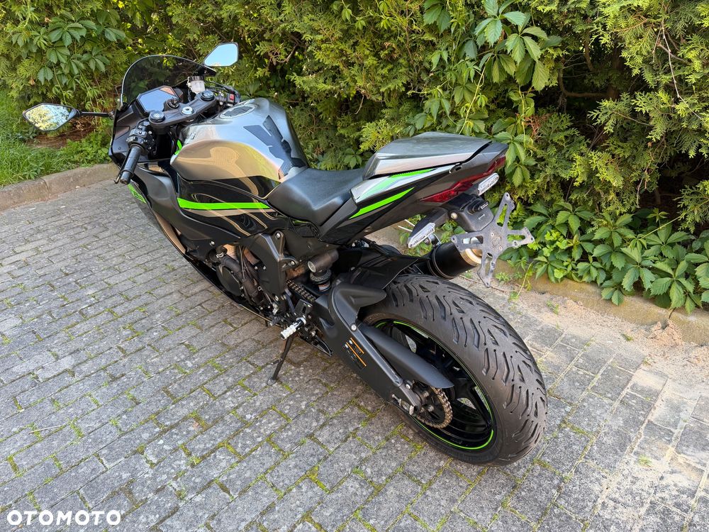Kawasaki ZXR - 3