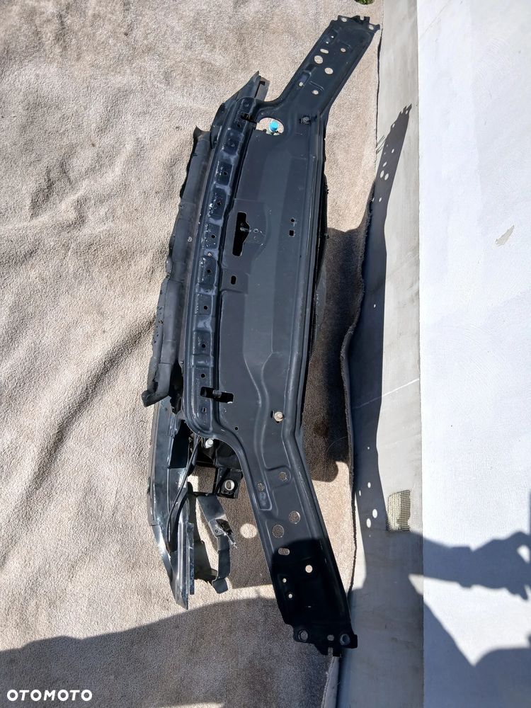 PAS PRZEDNI CZOŁÓWKA KOMPLETNA VOLVO S60 I ROK 98/04  2,4 D - 4