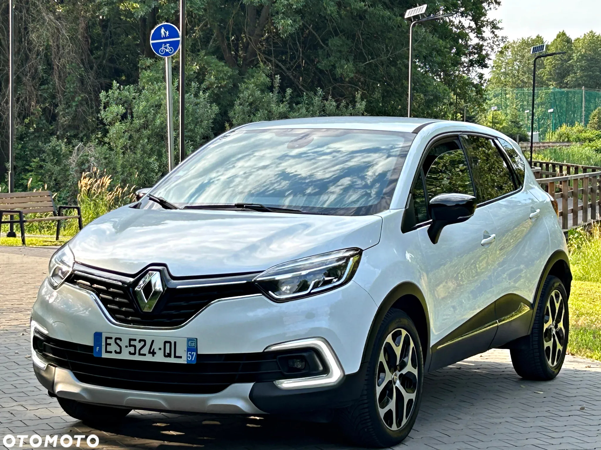 Renault Captur ENERGY TCe 120 Initiale Paris - 9