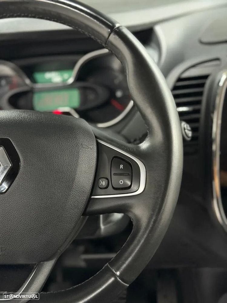 Renault Captur 1.5 dCi Exclusive - 19