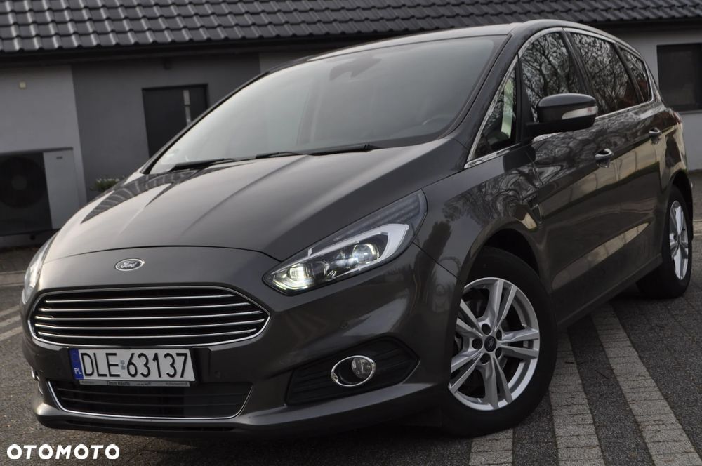 Ford S-Max 2.0 TDCi Titanium