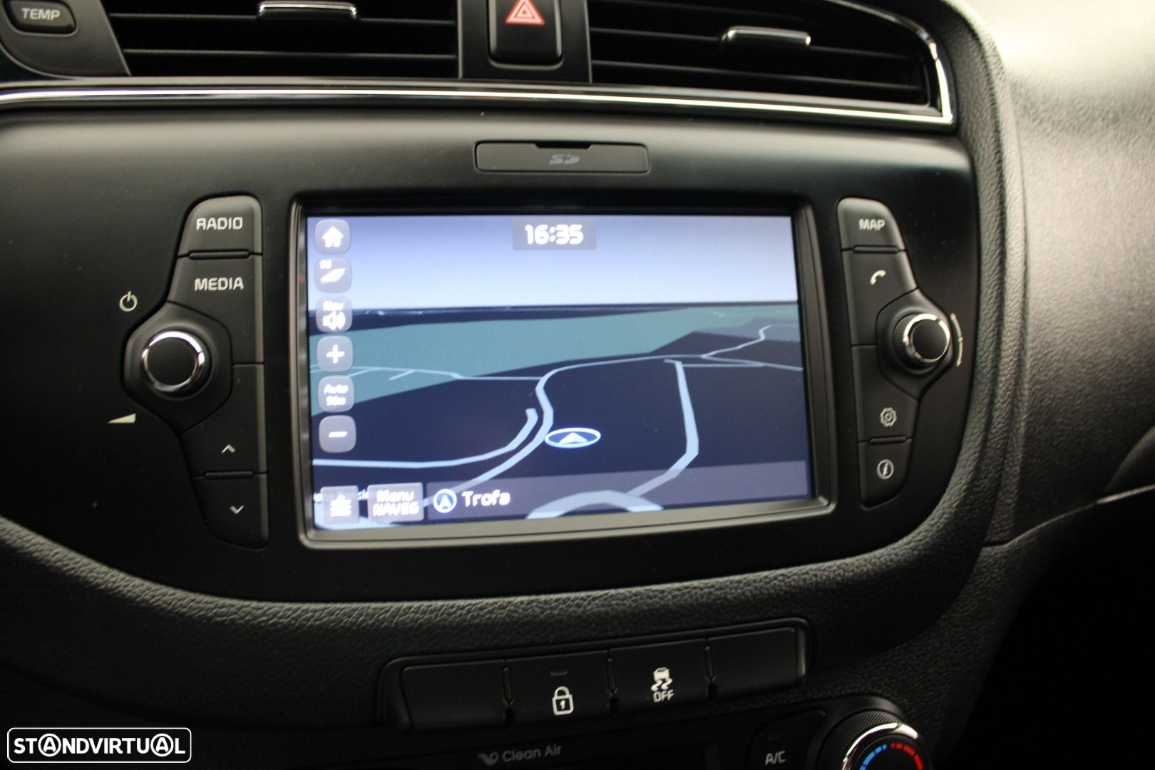 Kia Ceed SW 1.6 CRDi GT Line - 16