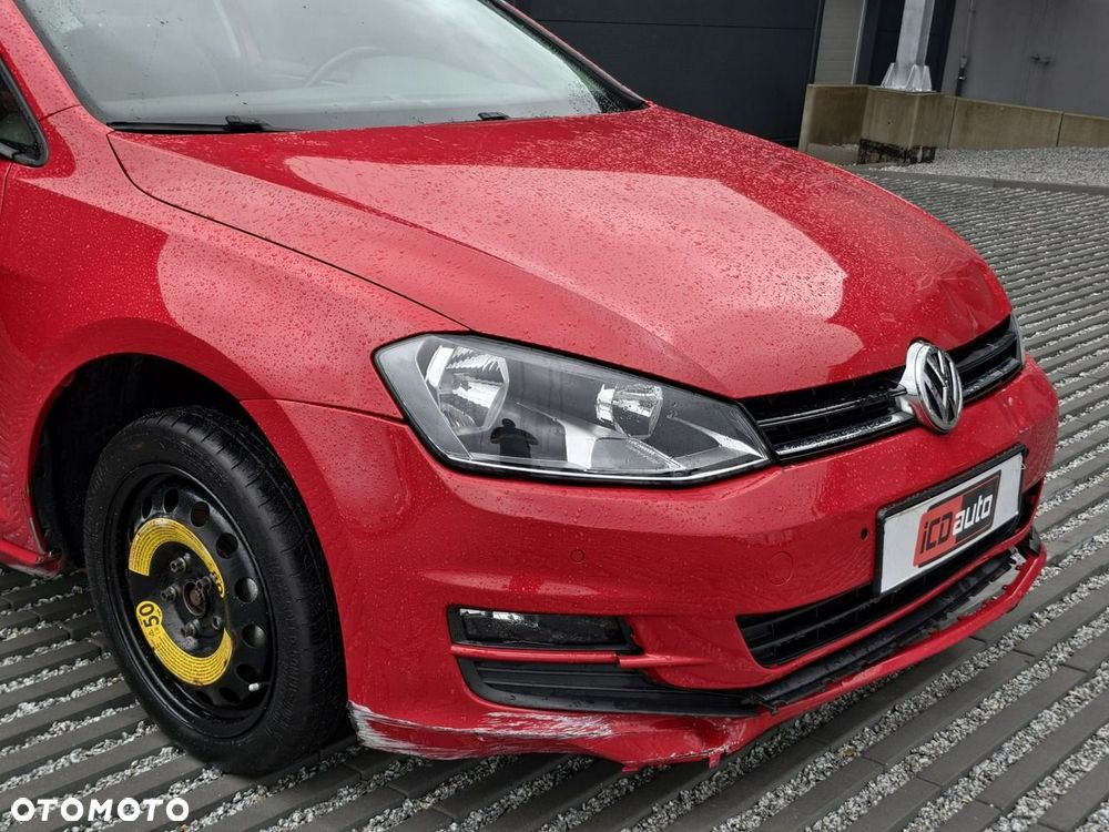 Volkswagen Golf - 22