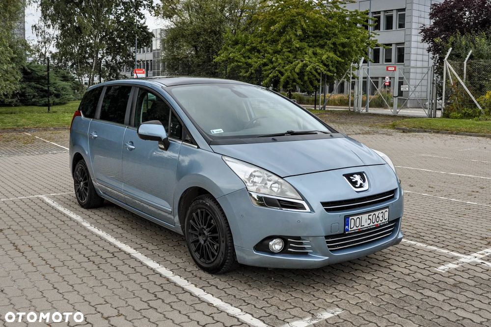 Peugeot 5008 - 6
