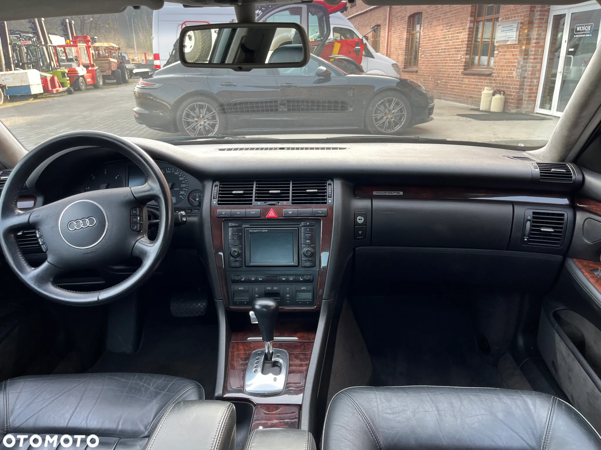 Audi A8 - 31