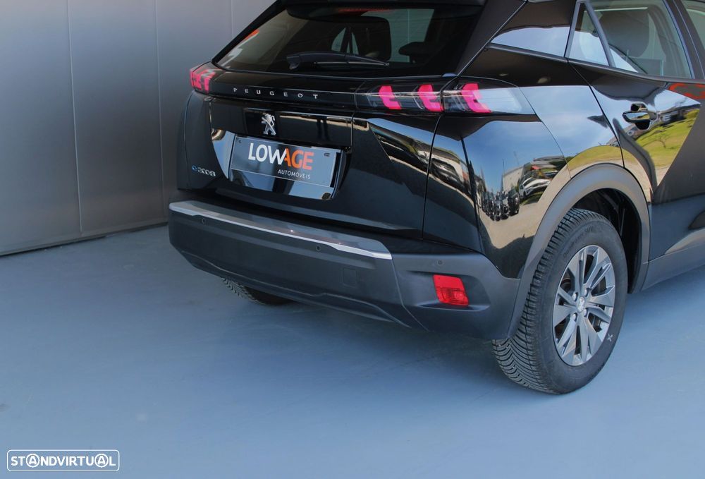 Peugeot e-2008 50 kWh Active Pack - 29