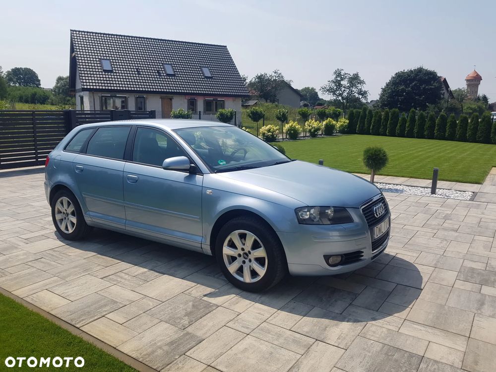 Audi A3 Sportback 1.6 Attraction - 2