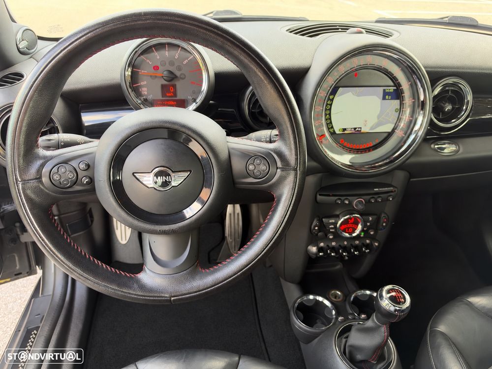 MINI 3 Portas John Cooper Works - 8