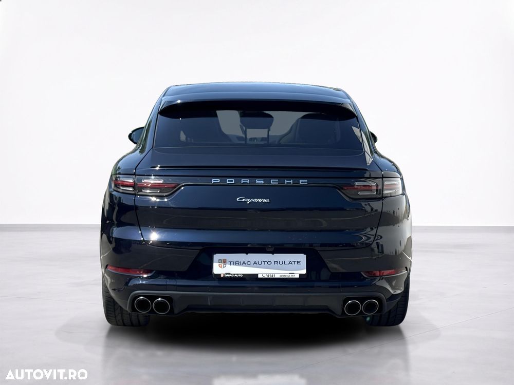 Porsche Cayenne - 5