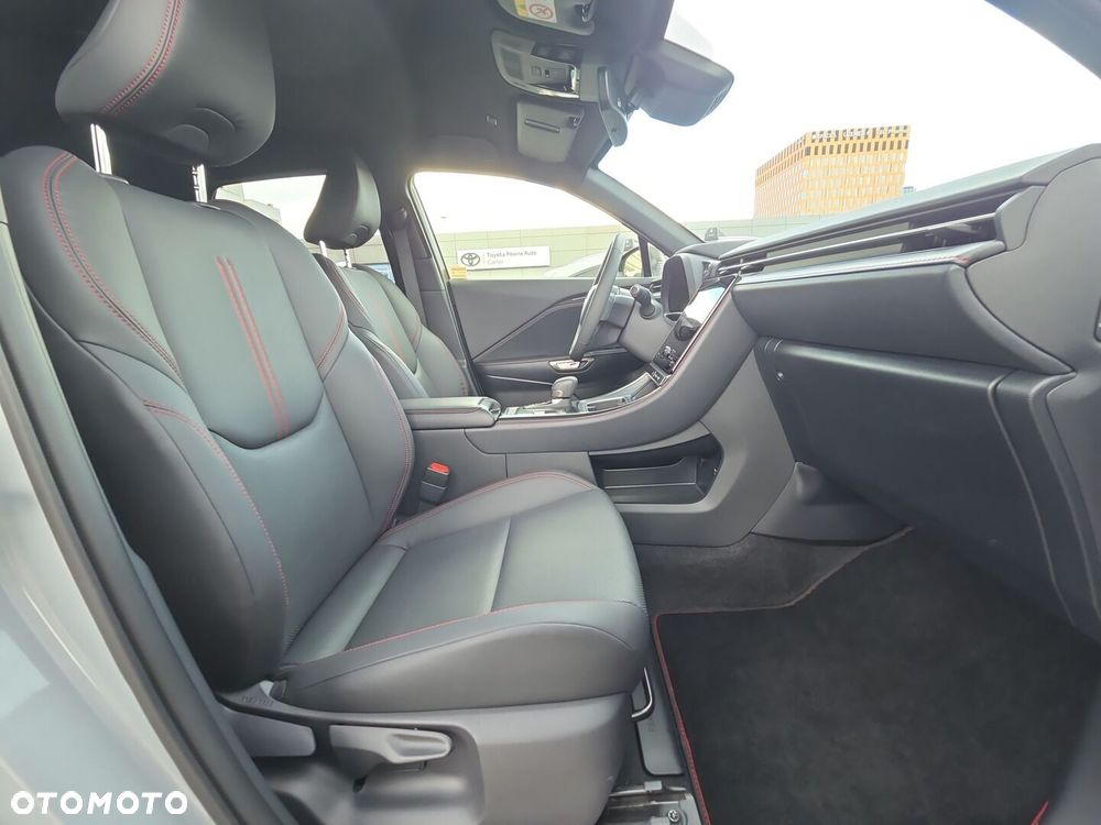 Lexus LBX 1.5 Hybrid Emotion - 18
