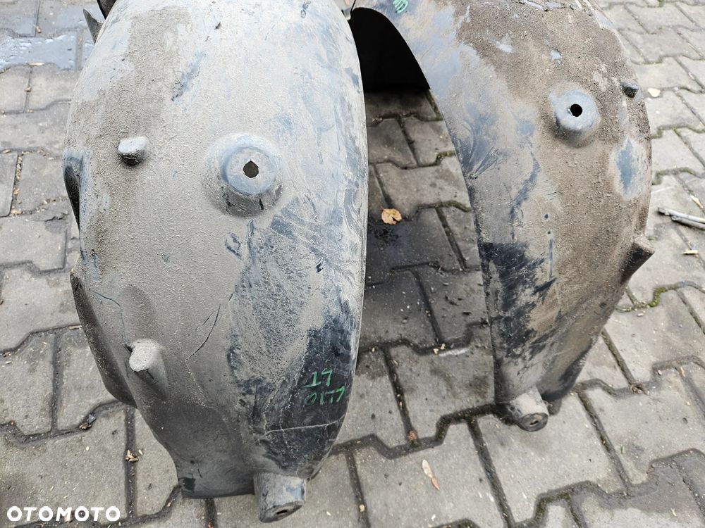 Renault Clio III 3 nadkole tył tylne prawe - 3