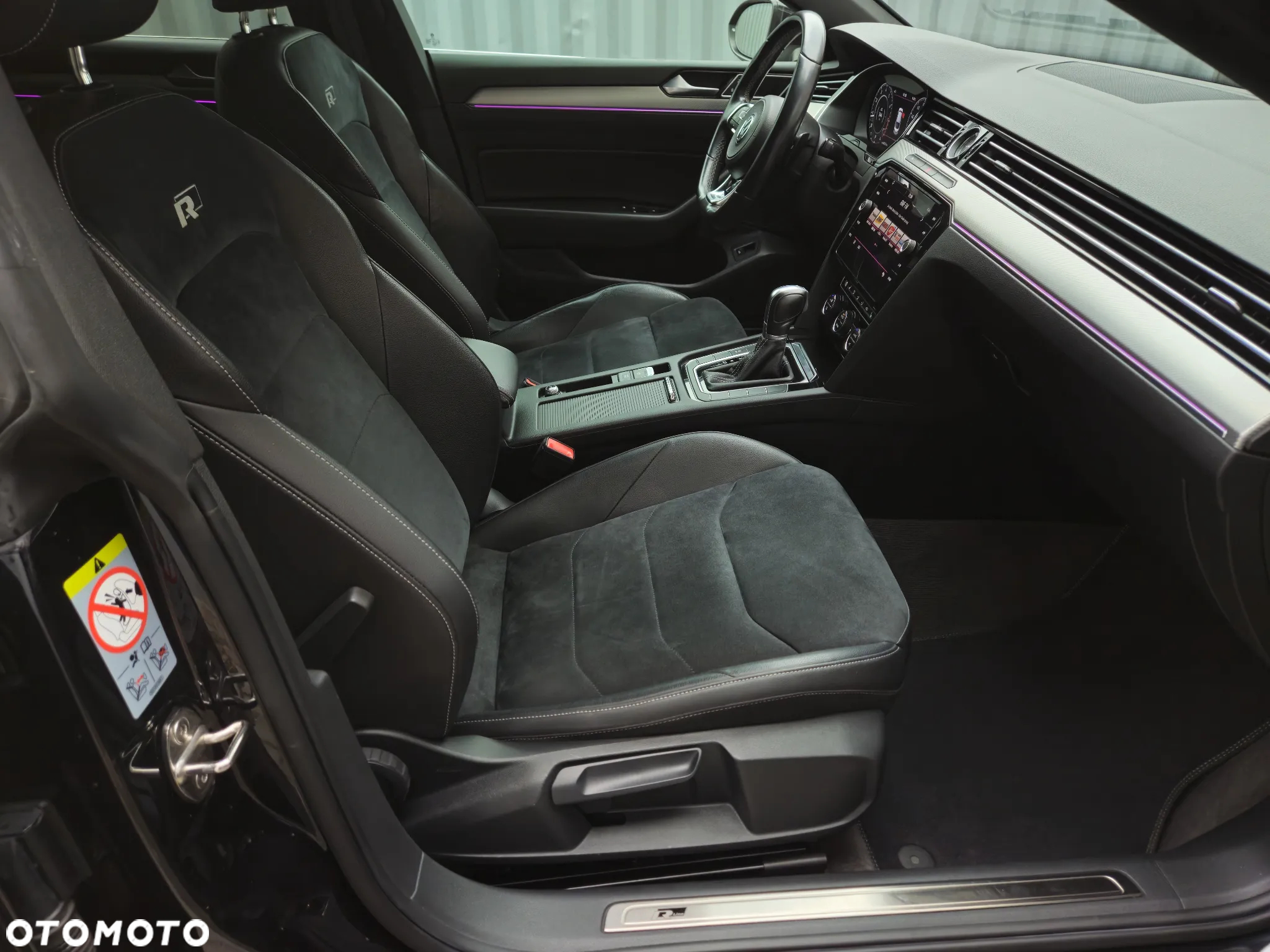 Volkswagen Arteon 2.0 TSI DSG R-Line Edition - 26