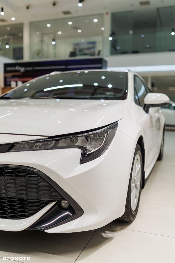 Toyota Corolla 1.8 Hybrid Comfort - 13